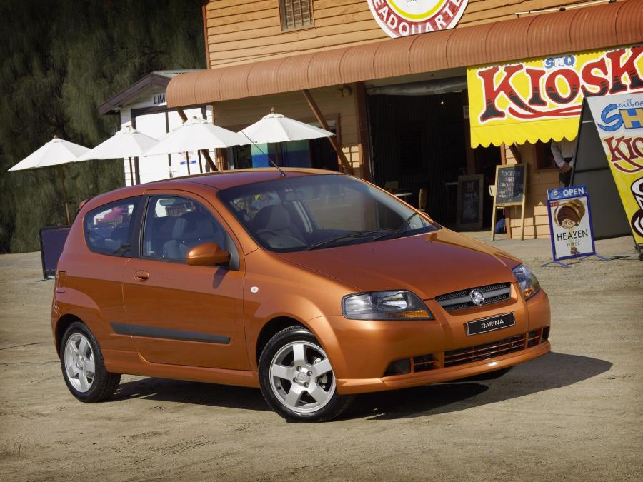  Holden Barina 3-Door 2005 года  (фото 6 из 21)